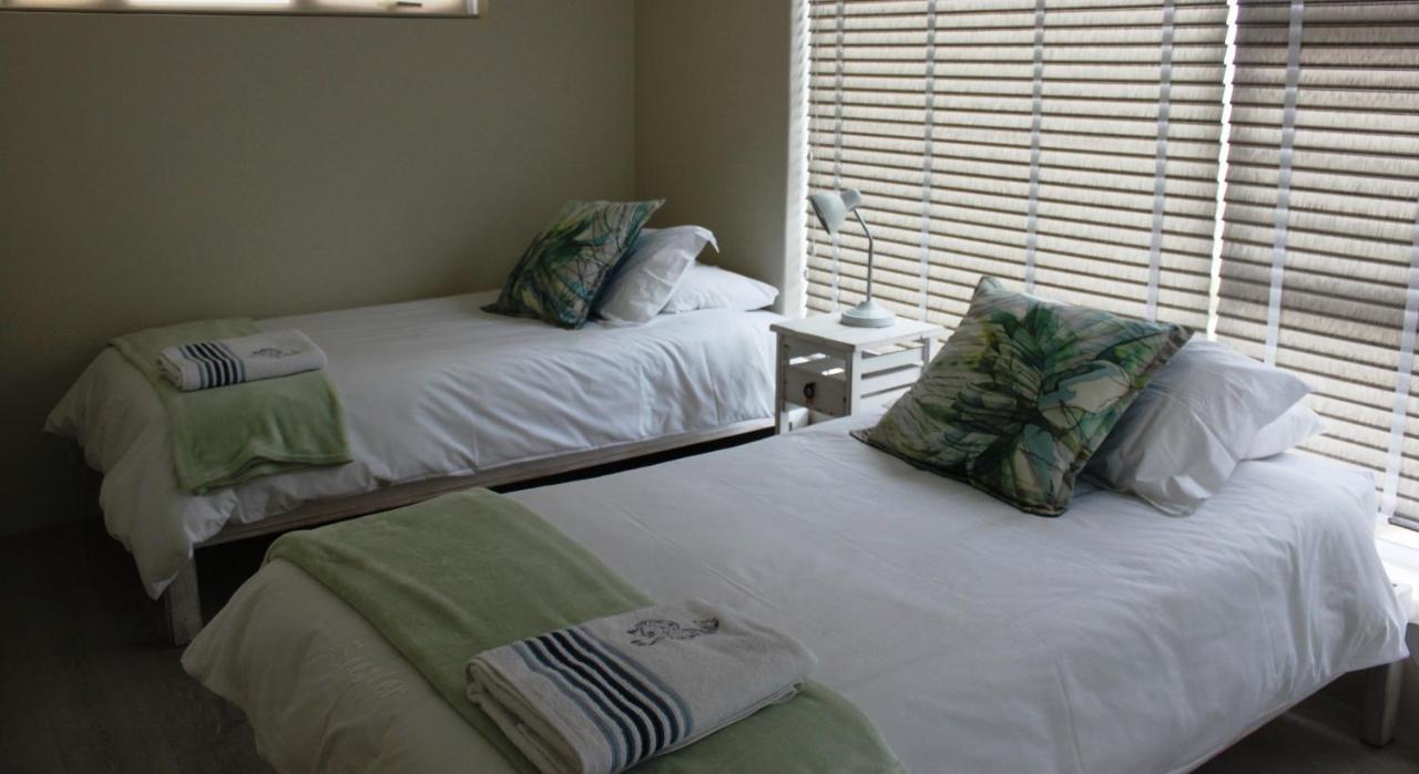 Seester Accommodation Lambert's Bay Room photo